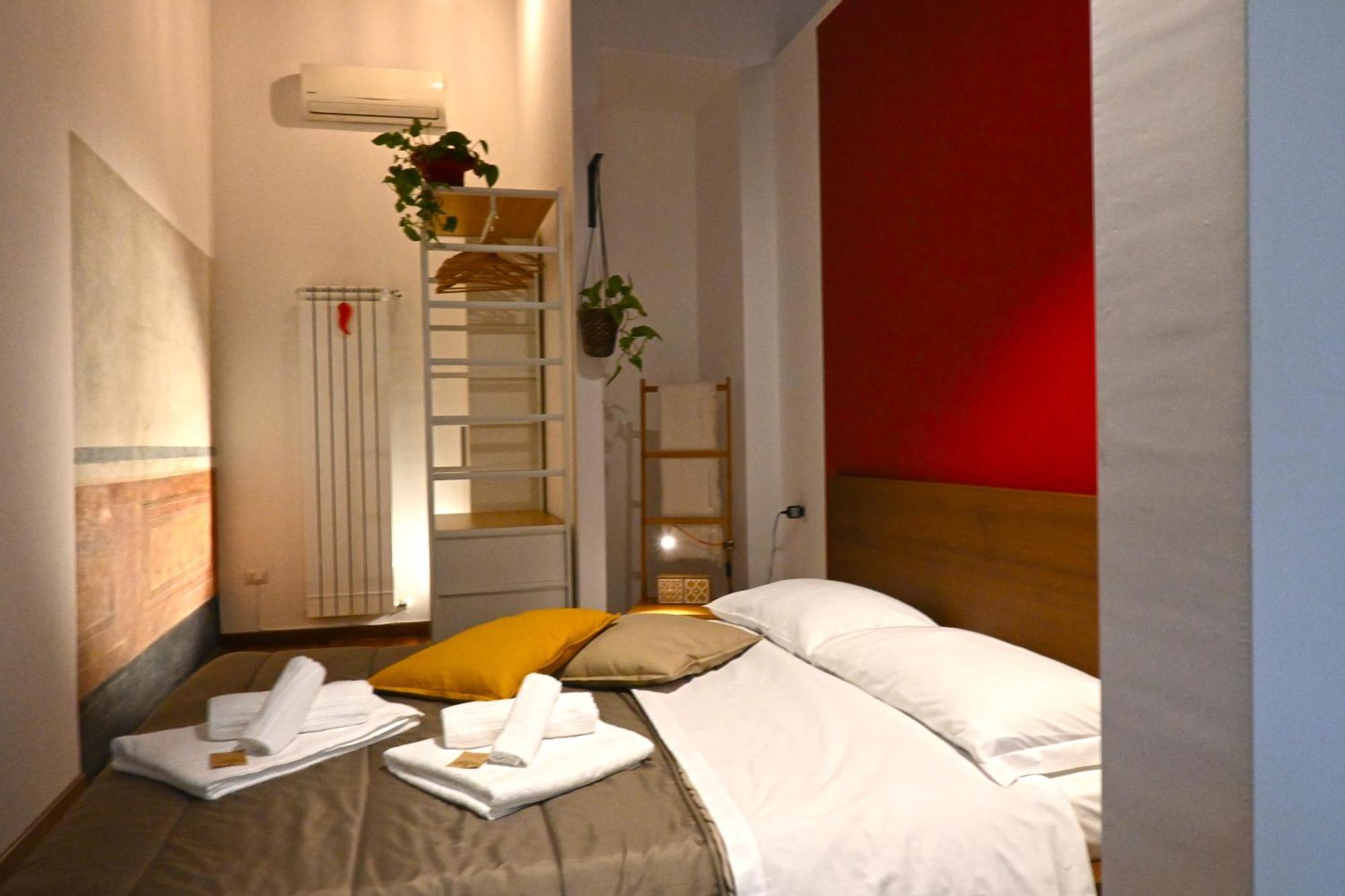 La Casa Di Apollo Apartment Napoli Bagian luar foto