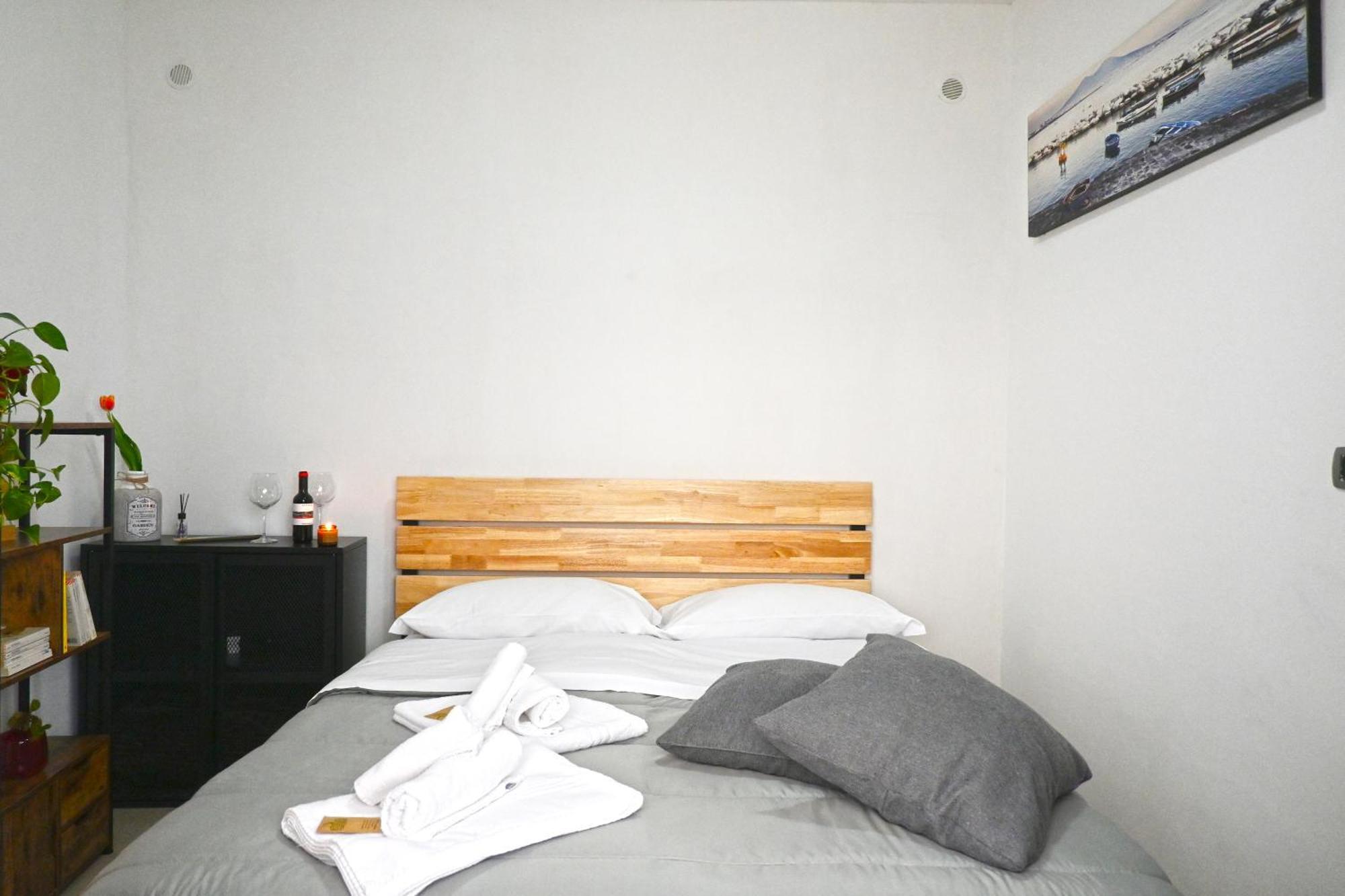 La Casa Di Apollo Apartment Napoli Bagian luar foto